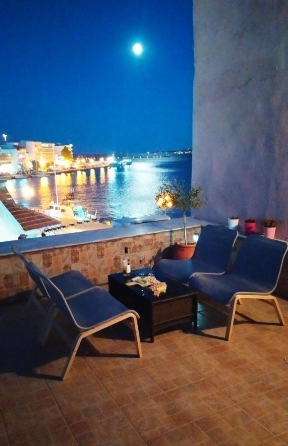 Ferienwohnung Havenly Loft Mytilíni Exterior foto